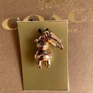 COACH BEAR CHARM. NEW!!